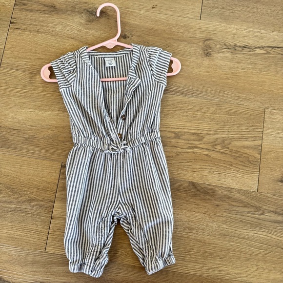 Old Navy Baby Girl Striped Jumper Suit - Picture 1 of 3